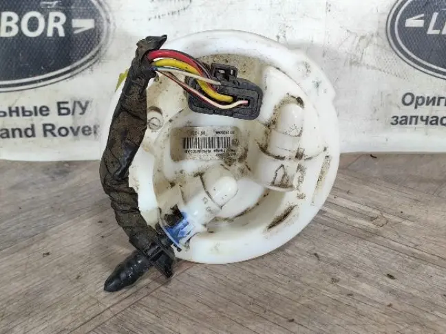 Крышка бака Range Rover L322 09-12