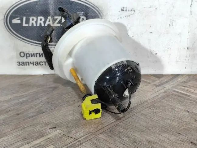 Крышка бака Range Rover L322 09-12