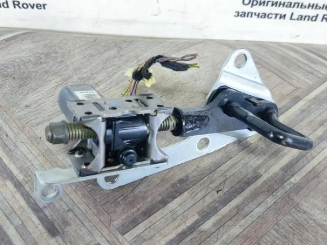 Мотор спинки дивана правый Range Rover L322 09-12