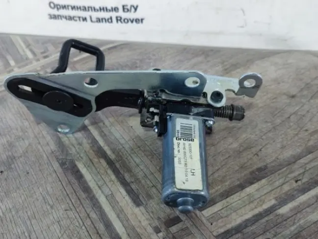 Мотор спинки дивана левый Range Rover 3 L322 09-12
