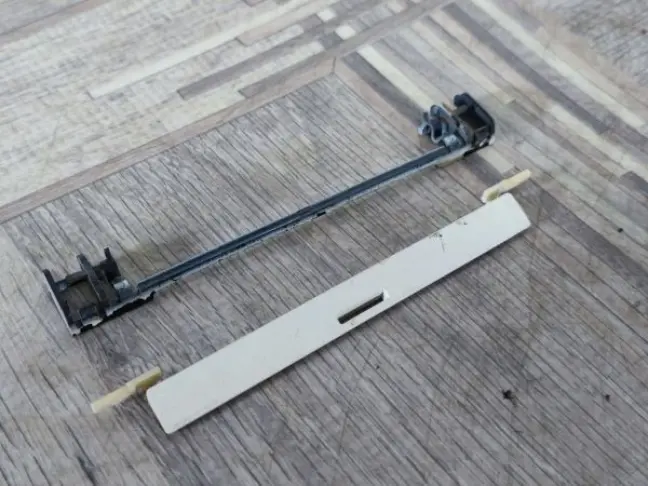 Заглушка молдинга крыши Range Rover 3 L322