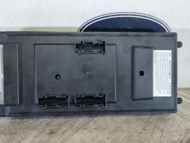 Блок предохранителей салонный Range Rover L322 09+