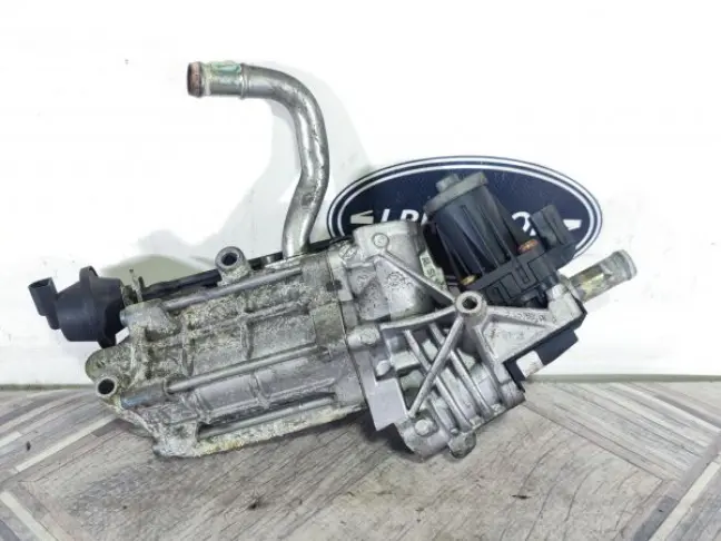 Клапан ЕГР левый Land Rover DISCOVERY 4 L319 3.0