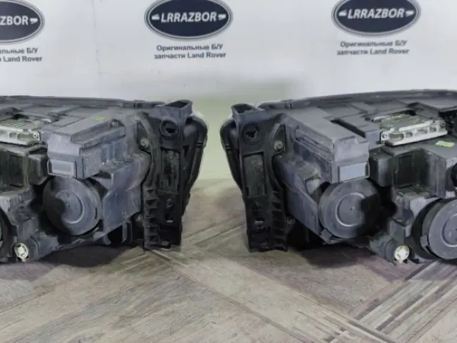 Фары левая и правая Land Rover Sport L320 09-13