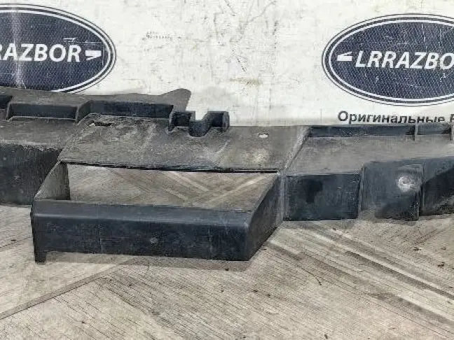 Кронштейн бампера левый Range Rover Sport L320