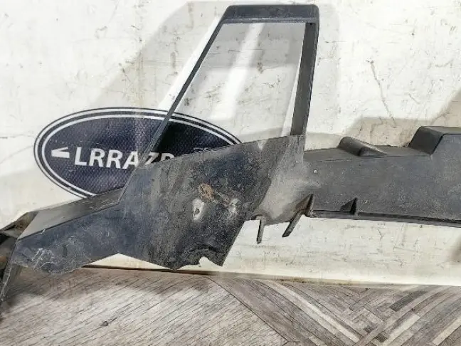 Кронштейн бампера левый Range Rover Sport L320