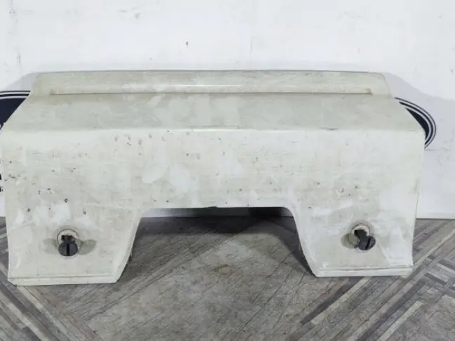 Заглушка бампера для Land Rover Sport L320 09-13