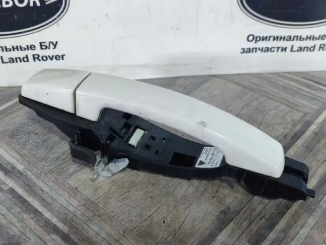 Ручка двери задняя правая Range Rover Sport L320