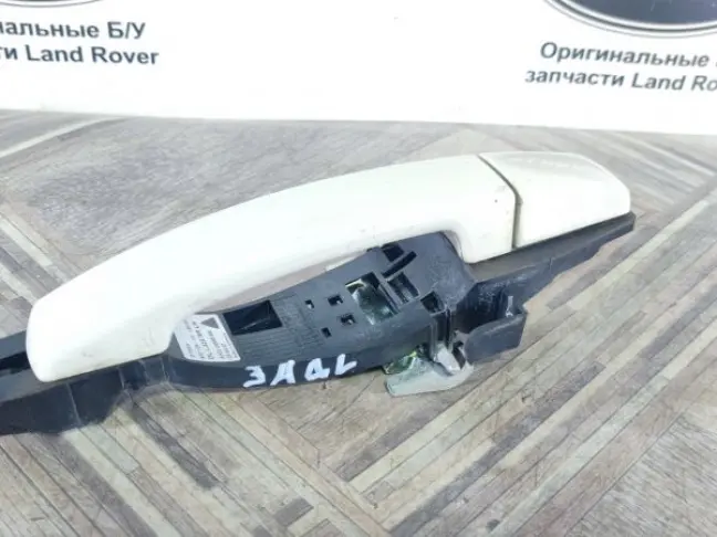Ручка двери задняя левая Range Rover Sport L320