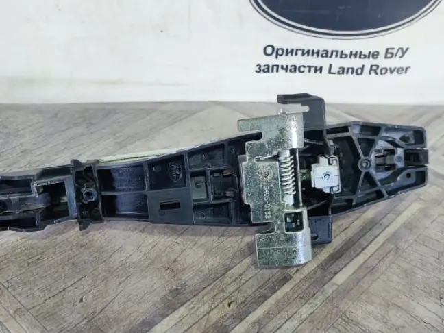 Ручка двери задняя левая Range Rover Sport L320