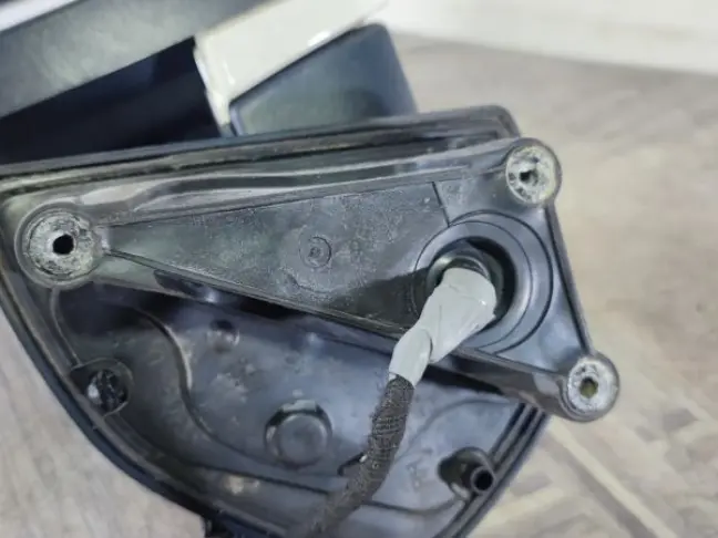 Зеркало правое Land Rover DISCOVERY 4 L319 09-12