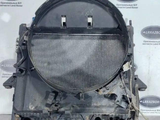 Кассета радиаторов в сборе DISCOVERY 4 L319 09-14