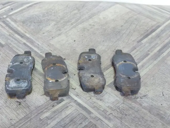 Колодки задние Range Rover Sport L320 3.0