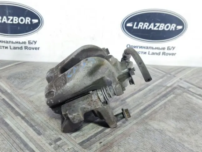 Суппорт правый задний Land Rover Sport L320