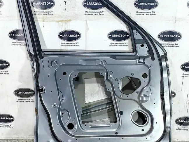 Дверь передняя левая Range Rover Sport L320 05-12