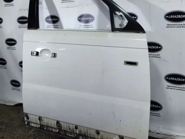 Дверь передняя правая Range Rover Sport L320 05-12