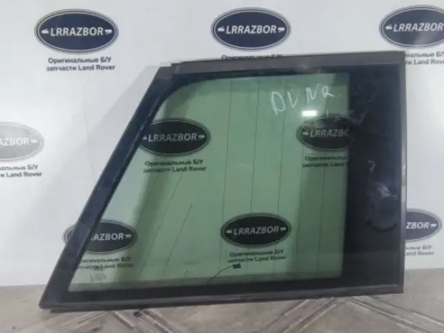 Стекло кузовное глухое правое Range Rover L322