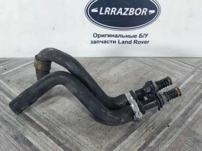 Патрубок охлаждения Range Rover 3 L322 3.6
