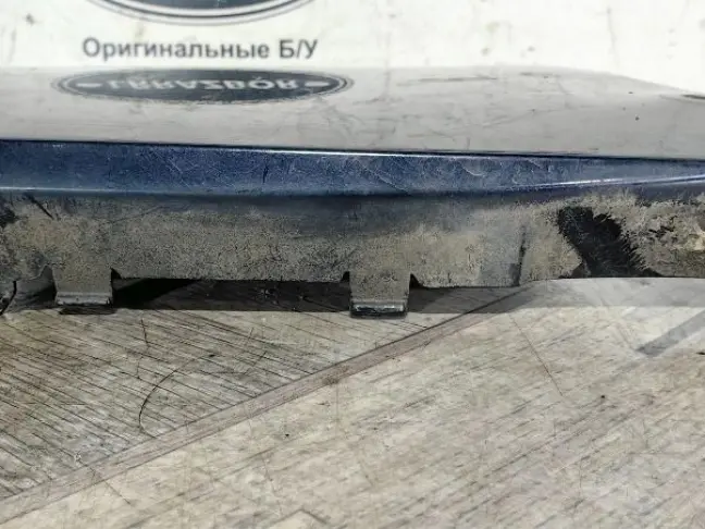 Молдинг переднего левого крыла Range Rover L322