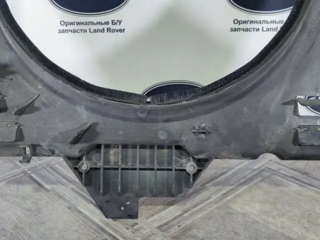 Диффузор вентилятора Range Rover 3 3.6 L322