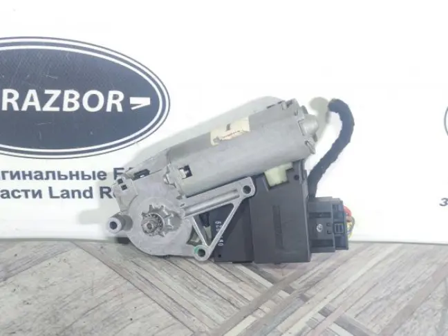 Моторчик люка Range Rover L322 02-09