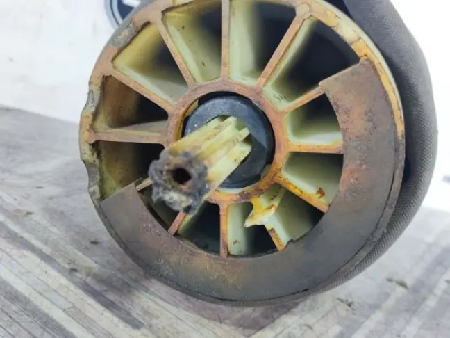 Подушка задняя пневмобаллон Range Rover L322