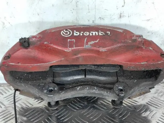 Суппорт левый передний Range Rover 3 L322