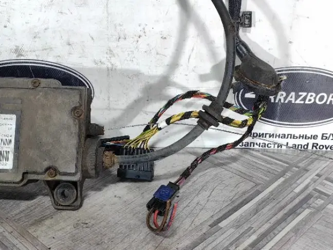 ЭБУ ручником Range Rover L322 07-09