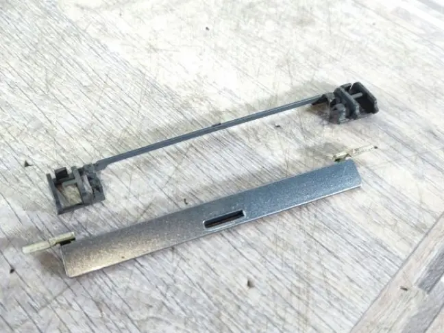 Заглушка молдинга крыши Range Rover 3 L322