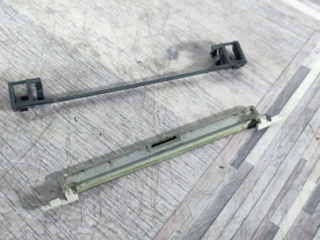 Заглушка молдинга крыши Range Rover 3 L322