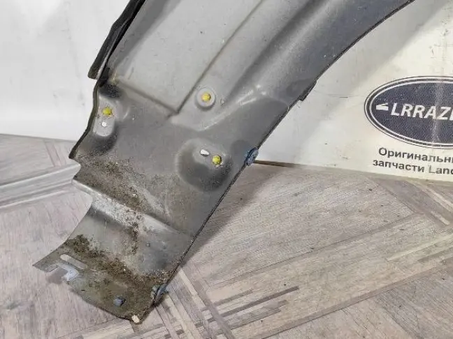 Крыло переднее левое DISCOVERY 3 L319 05-09