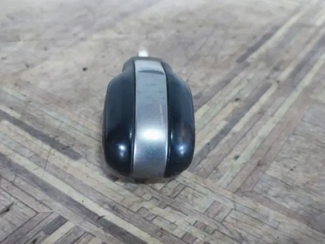 Рукоятка кулисы АКПП DISCOVERY 3 L319 05-09