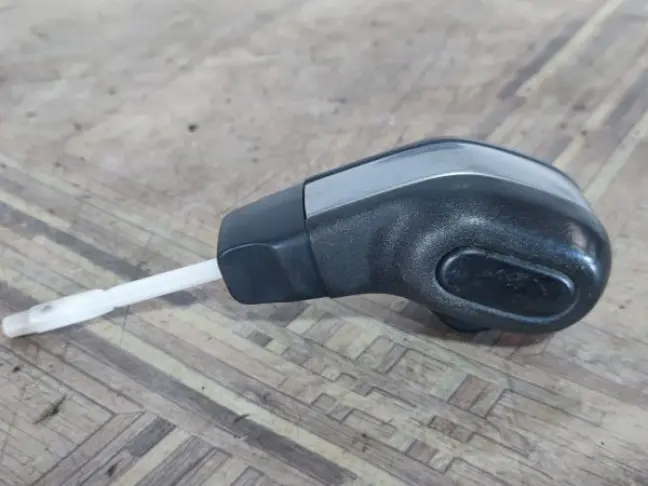 Рукоятка кулисы АКПП DISCOVERY 3 L319 05-09