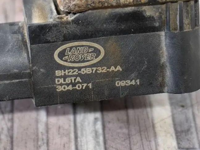 Датчик кузова левый задний Land Rover Discovery 3