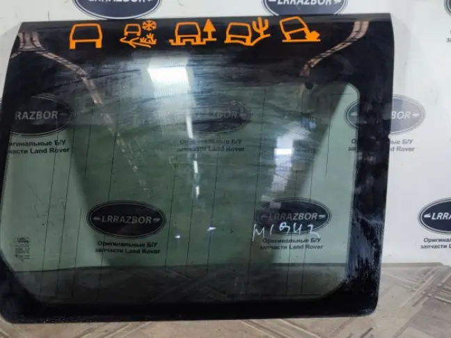 Стекло кузовное глухое правое DISCOVERY 3/4 L319