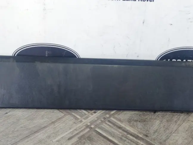 Накладка откидного борта DISCOVERY 3 L319 05-09