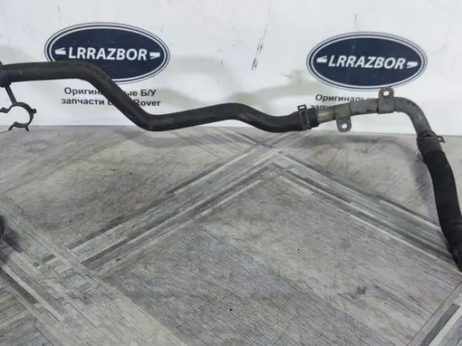 Патрубок между ЕГР DISCOVERY 3 L319 2.7