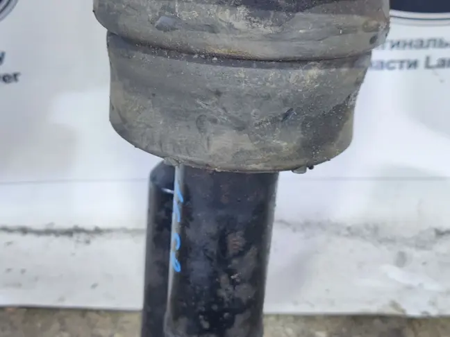 Пневмостойка задняя правая Range Rover Sport L320