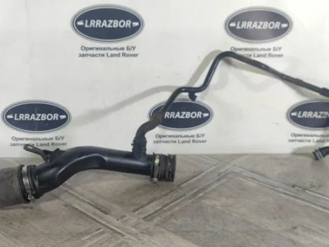 Патрубок турбины левый Range Rover Sport 3.0