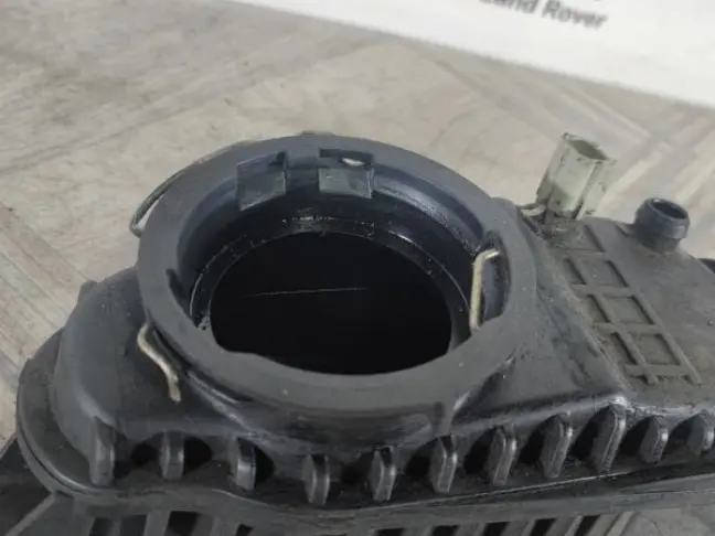 Воздуховод впускной Range Rover Sport 3.0