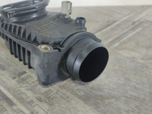 Воздуховод впускной Range Rover Sport 3.0