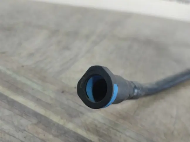 Патрубок радиатора  Range Rover Sport 3.0