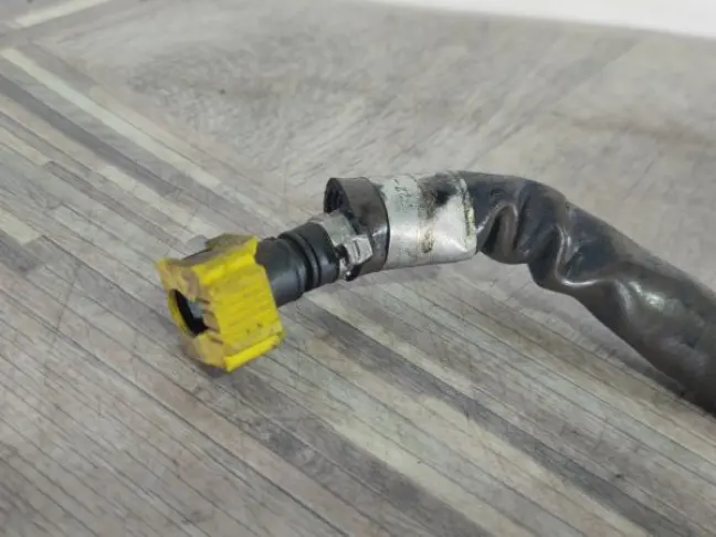 Трубка топливная  Range Rover Sport 3.0