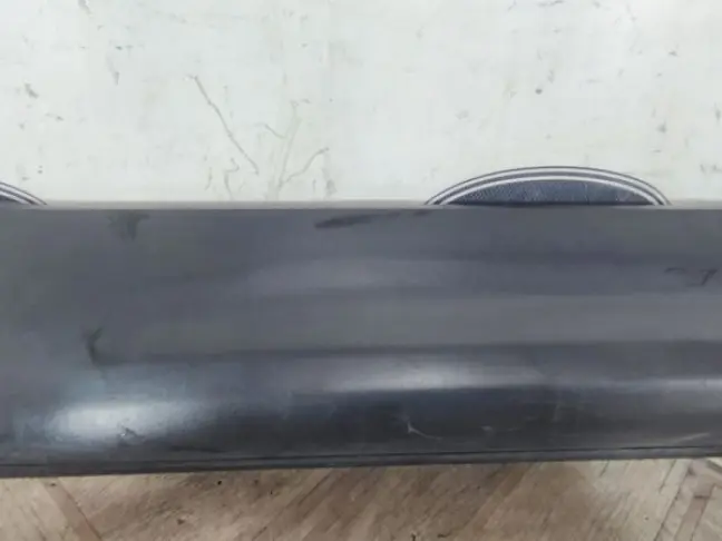 Молдинг двери задний правый Range Rover Sport 320