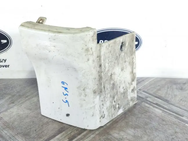 Молдинг переднего правого крыла  Sport L320 05-13