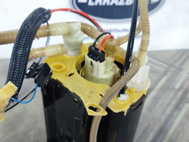 Топливный насос в бак DISCOVERY 4 L319