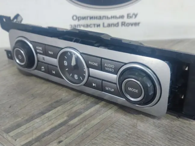 Блок управления магнитолой Range Rover Sport L320