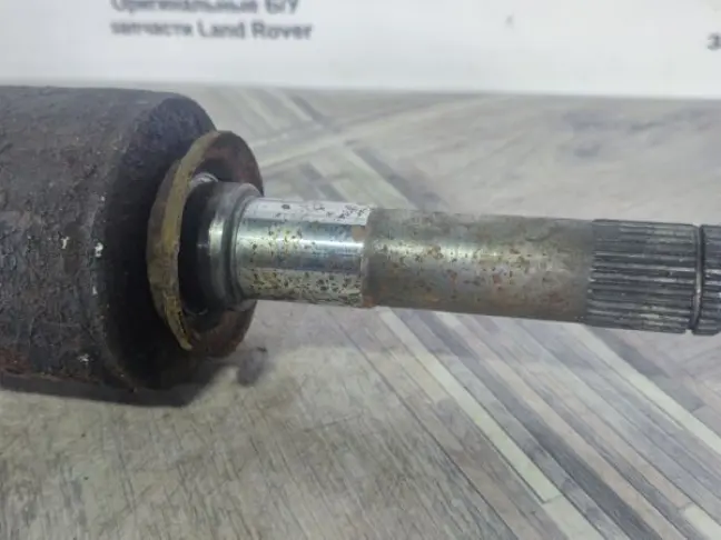 Привод задний левый Range Rover Sport L320