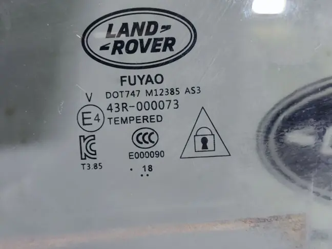 Стекло заднее левое Evoque 2 2018-2022