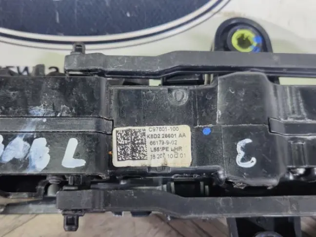 Ручка двери задняя левая Evoque 2 2018-2022